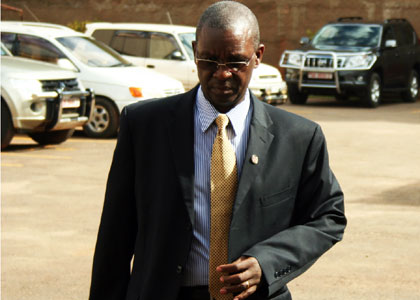 Bigirimana pins Kazinda