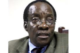 EC accused of flouting display rules