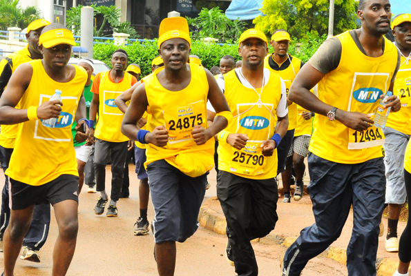 Thousands take part in the Kampala marathon