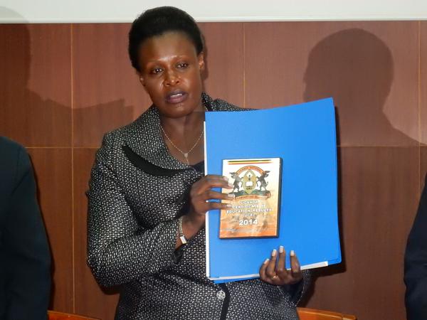 Education Minister Jessica Alupo releases 2014 UCE results