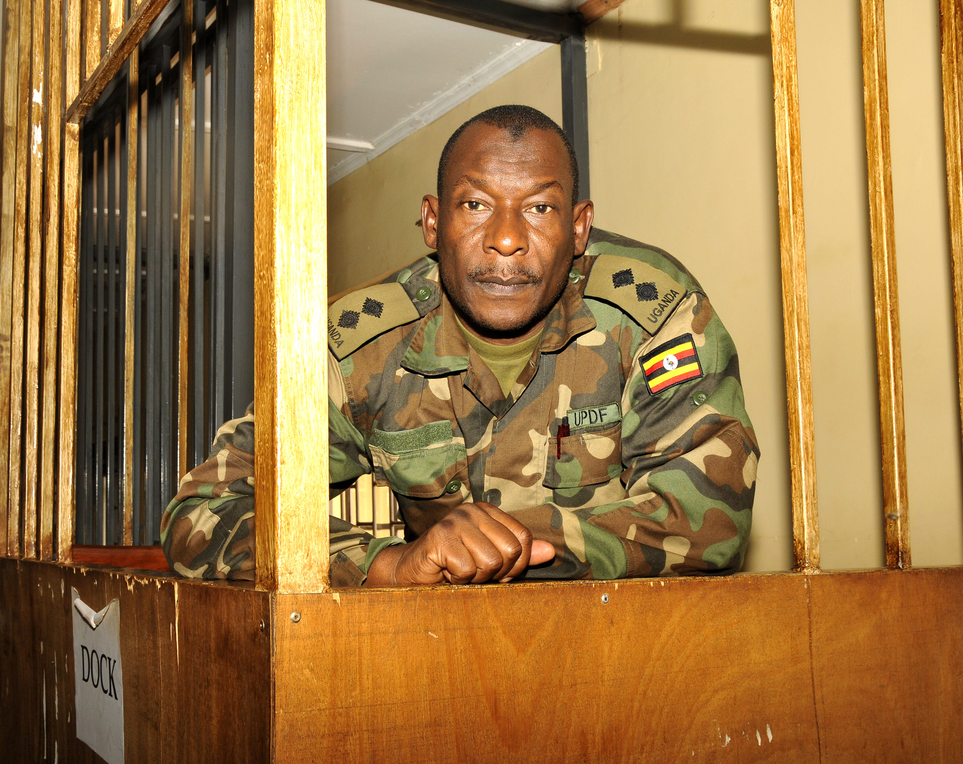 Police Suspects Break Through Police Cell Walls
