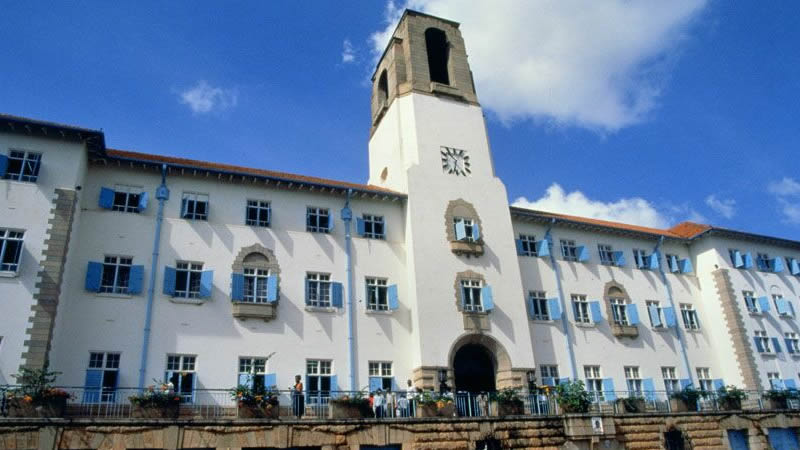 Makerere Varsity extends opening dates