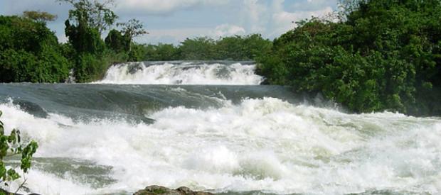 Kigumba-Masindi road streams burst open