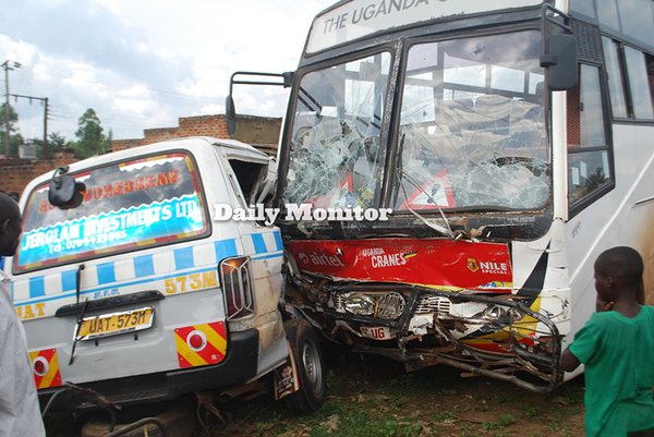 5 dead, 3 Cranes Players Injured in Kamonkoli Accident