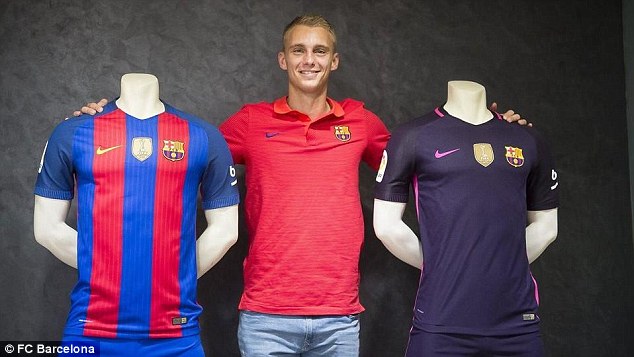 Barcelona sign Jasper Cillessen from Ajax at £12m