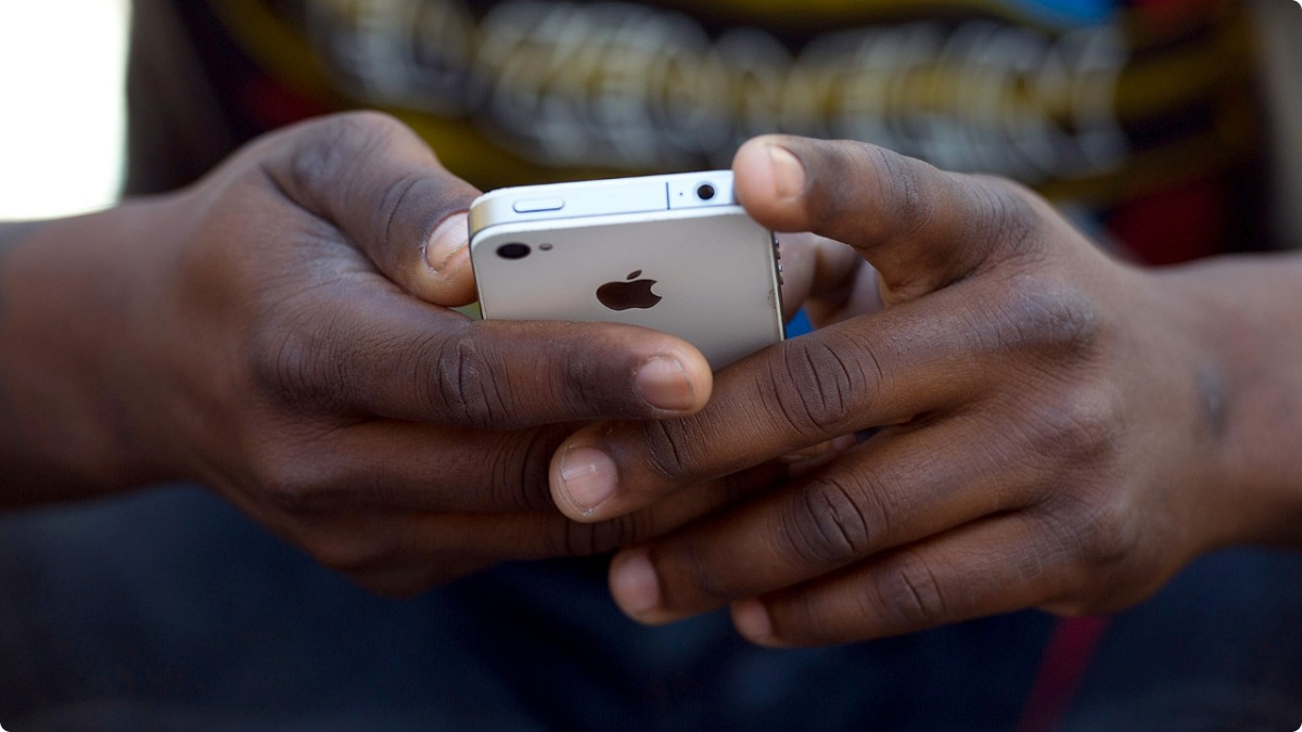 A choir member in Catholic Church killed by a mob for allegedly stealing a parish priest’s cell phone.
