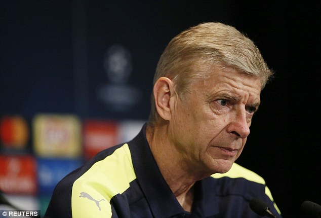 Wenger confirms he rejected three approaches from PSG