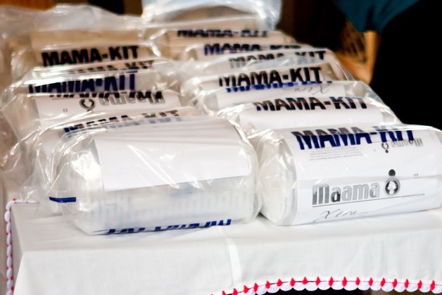 400 expectant mothers get MAMA kits