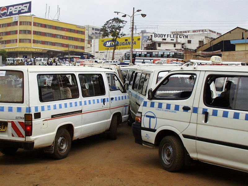 Taxi operators protests against security agencies