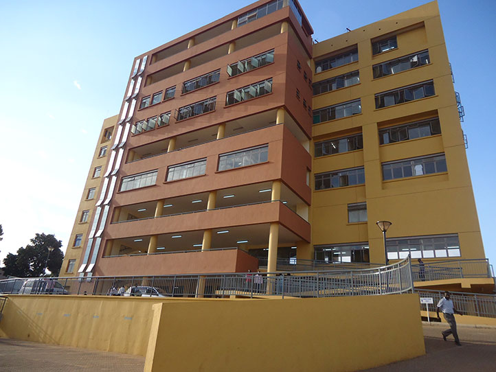 Gov’t, Buganda land Board in talks to end sewage crisis at Kiruddu hospital