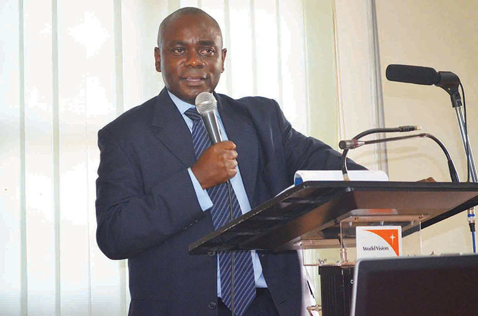 Middle income status by 2020 done without planning