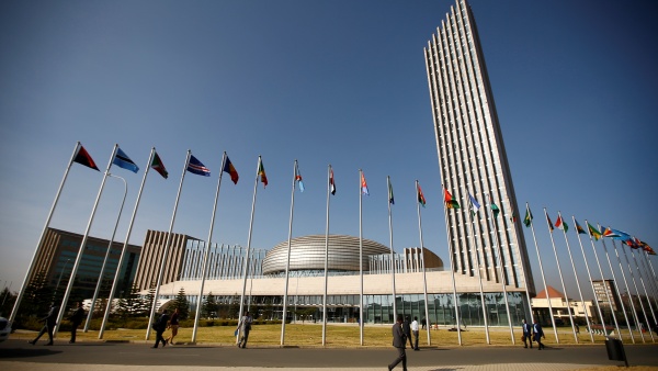 African Heads of State in crisis meet over Sudan, Libya
