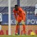 Leicester dream after beating lacklustre Chelsea to go top