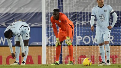 Leicester dream after beating lacklustre Chelsea to go top