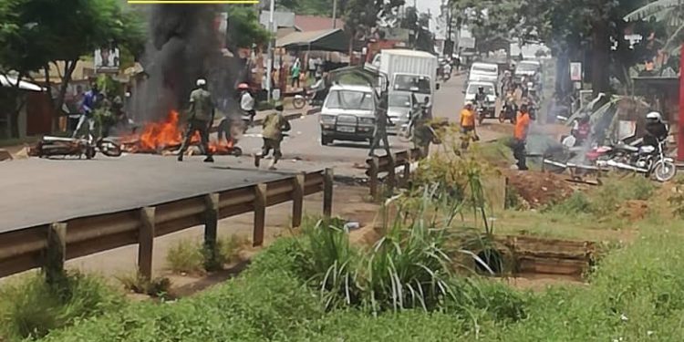 African leaders urged to lead fight against violence