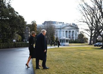 Trump leaves White House, skipping Biden inauguration