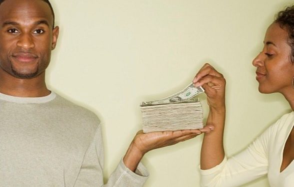 BoyzToMen: Being stingy is the same as being selfish