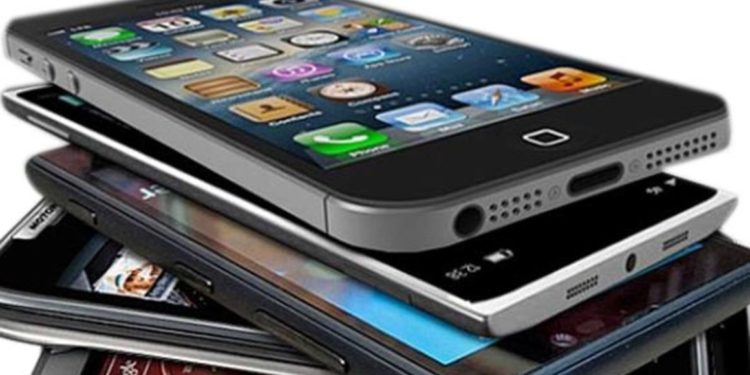 Gov’t tasks telecom companies to make smart phones affordable