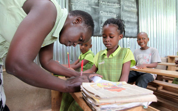 Teachers to earn same salary