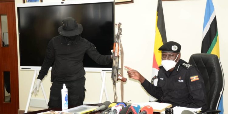 Guns used in Kaweesi and Maj Gen Kigundu murder recovered