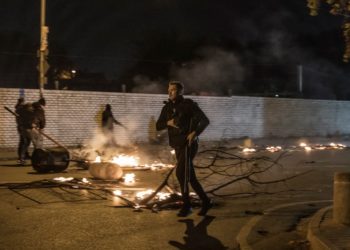South Africa unrest death toll rises to 32