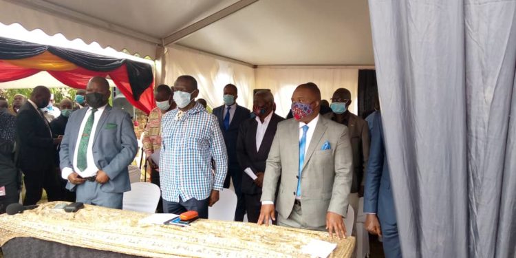 Opposition forms new pressure group