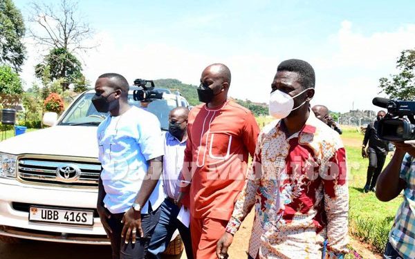 Bobi Wine visits Ssegirinya, Ssewanyana at Kigo prison