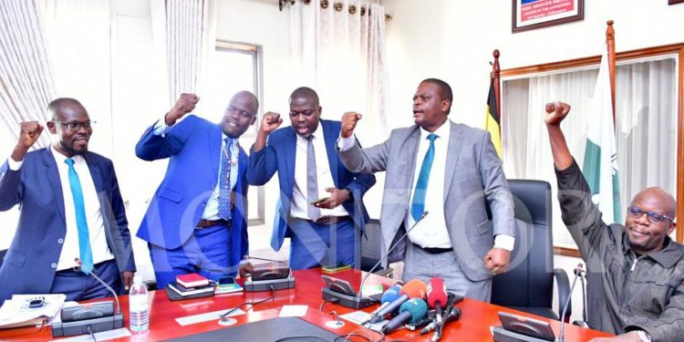 DP members want Mao to step down