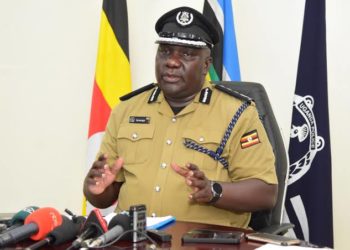 Over 840 vehicles impounded in crackdown against ticket defaulters