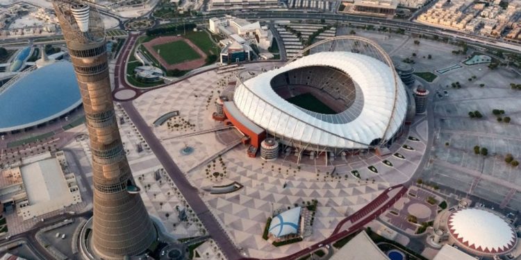 Qatar evicts hundreds of migrant workers as World Cup looms