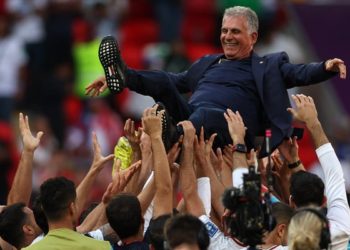 Last-gasp Iran sink Wales at World Cup