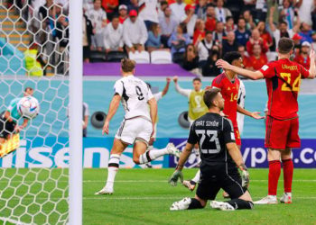 Fuellkrug strikes late to salvage Germany World Cup draw with Spain