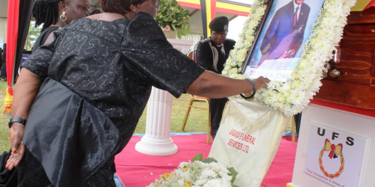 President hails former head of public service