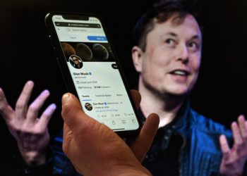 Musk to step down as Twitter CEO