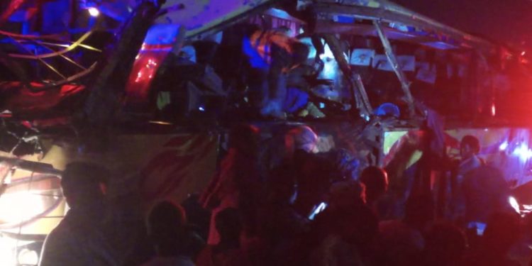 16 killed in Kampala-Gulu highway road crash