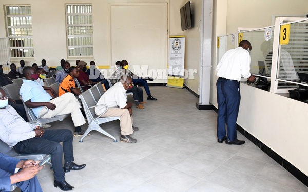 Bus owners call for review of driving license issuance process