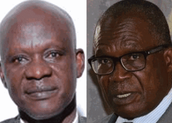 Local govt workers threaten to strike