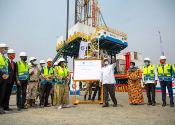 Uganda launches first oil drilling programme