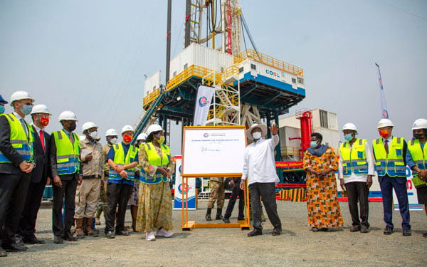 Uganda launches first oil drilling programme