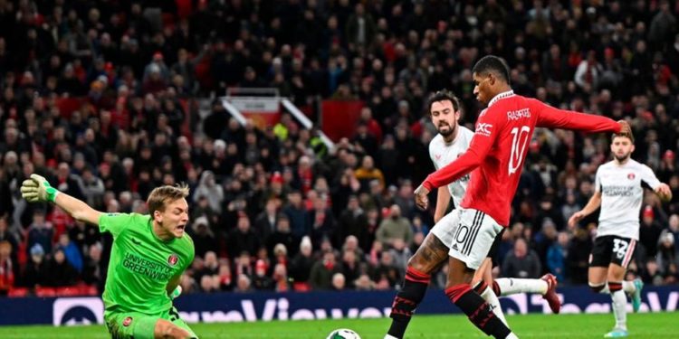 Man Utd, Newcastle ease into League Cup semi-finals
