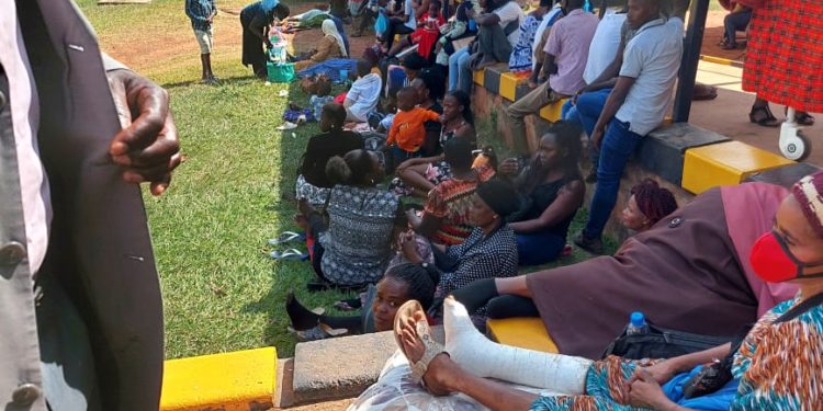 SHOs maintain strike four days later