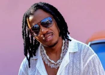 “Broke” Nince Henry puts car on sale to buy food 