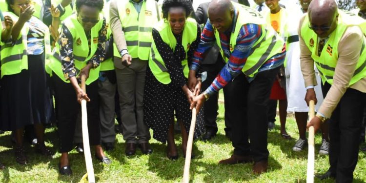 Health minister commissions works at Kambuga hospital