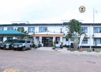 EC decries small workspace at new home