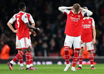 Arsenal seek to pull clear of City as Premier League strugglers battle