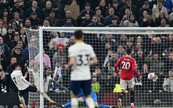 Son caps Spurs fightback to rescue Man Utd draw