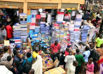 Traders threaten to shun taxes over bad roads