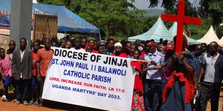 Rain distracts Jinja foot pilgrims