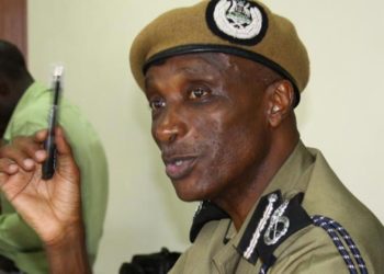 Gen Kayihura, 109 others to retire next month