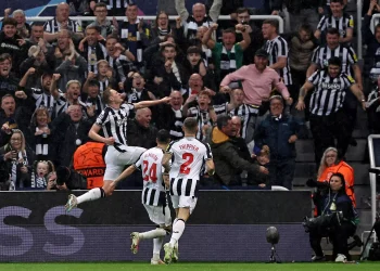 Newcastle thrash PSG on Champions League homecoming